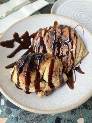 Teig mit Schokoladen-Füllung  at Purezza Camden in London