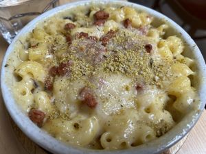 Mac n cheese  at Purezza Camden in London