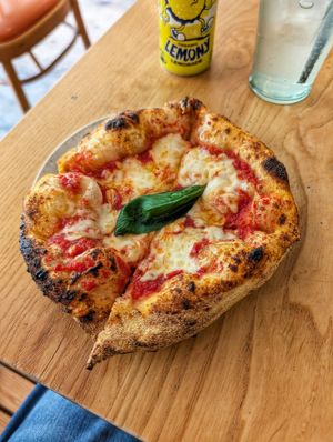 Margarita pizza at Purezza Camden in London