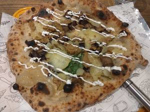 Pizza - 'Couch potato', potato, seitan, garlic mayo at Purezza Camden in London