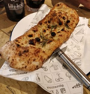 Garlic bread at Purezza Camden in London