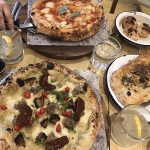 Pizzas at Purezza Camden in London