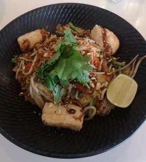 Singapore Style Mee Goreng with Tofu at Vans  in Cottesloe
