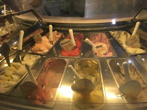 Dairy free/vegan fruit gelato at Gelatissimo in Palm Beach