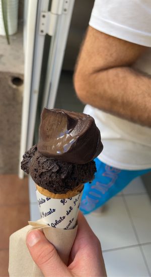 Chocolate ice cream at Il Gelato del Mercato in Tenerife