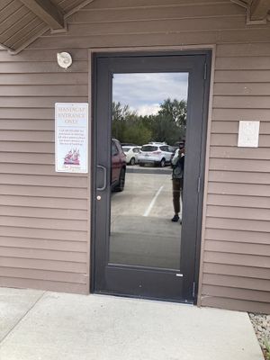 Separate entrance for those needing accessibility  at Thai Jasmine in Lima