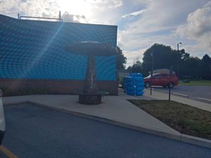 Outside 2 at Mellow Mushroom in Lima