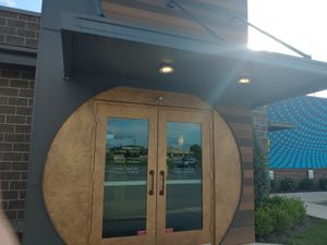 Outside 3 at Mellow Mushroom in Lima