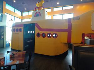 Inside 4 at Mellow Mushroom in Lima