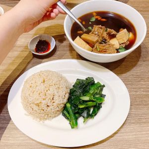 Vegan bakuteh set at Genesis 创世界素食馆 in Central Singapore