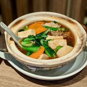 Vegan Claypot Noodle at Genesis 创世界素食馆 in Central Singapore
