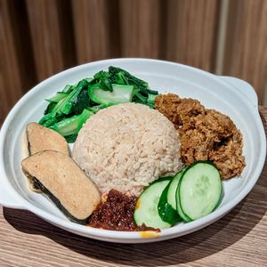 Vegan Fish & Rendang Nasi Lemak at Genesis 创世界素食馆 in Central Singapore