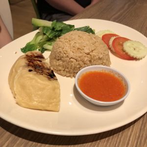 Chicken rice at Genesis 创世界素食馆 in Central Singapore