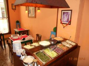 nice buffet  at L'Indret in Alicante