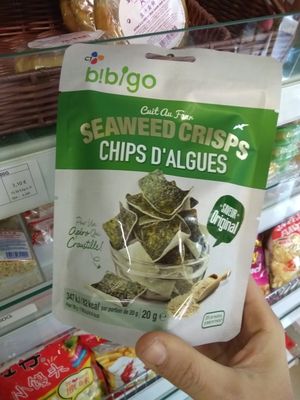 Seaweed chips, yummy! at Indochine in Nantes