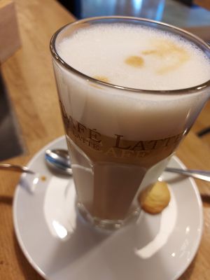 Latte machiato at PurNatur in Kempten
