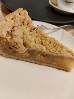Apfelkuchen at PurNatur in Kempten