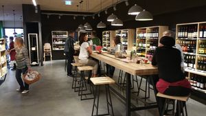 wine table at PurNatur in Kempten