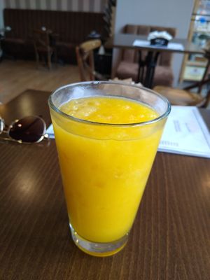 Mango limonade at Pestre in Bratislava
