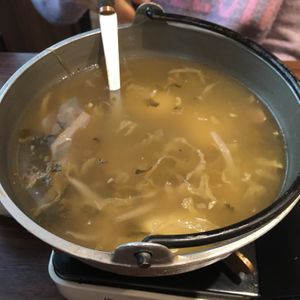 Pickled cabbage hot pot soup at DeliSoys - Shàng Shàn Dòu Jiā 上善豆家 in Taipei