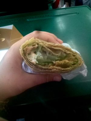 Avocado salad nut crepe at NUTTEA 堅果奶茶 in Taipei