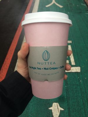 Chocolate hazelnut mylk   at NUTTEA 堅果奶茶 in Taipei