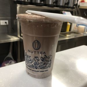 Very nice chocolate hazelnut mylk at NUTTEA 堅果奶茶 in Taipei