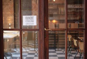 Old door at Contrebande Bar in Brussels