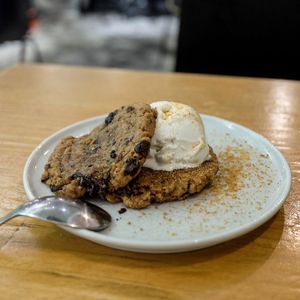Cookie ice cream sandwich is delicious at Ooh Cha Cha - Banqiao in Taipei