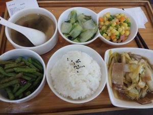 Lunch menu at ZiZai Xuan SuShi LiaoLi in Shanghai