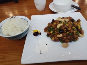 Dishes at ZiZai Xuan SuShi LiaoLi in Shanghai