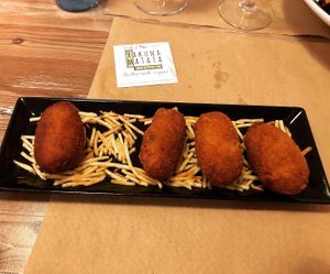 Croquettes  at Hakuna Matata Veggie in Madrid