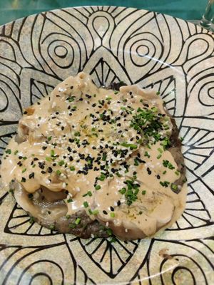 Truffle ravioli at Hakuna Matata Veggie in Madrid