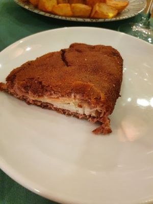 Cachopo at Hakuna Matata Veggie in Madrid