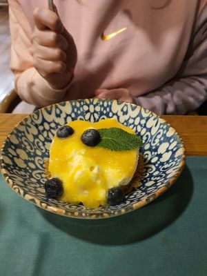 Spot on cheesecake 👌  #Veganuary at Hakuna Matata Veggie in Madrid