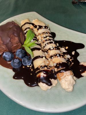 Kinder bueno at Hakuna Matata Veggie in Madrid