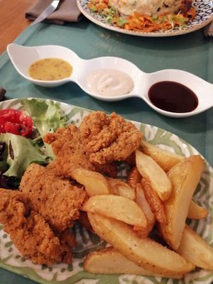 Kentucky non-chicken at Hakuna Matata Veggie in Madrid