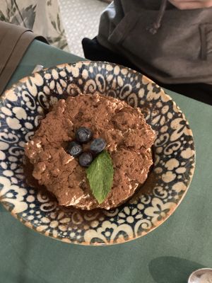 Tiramisu  at Hakuna Matata Veggie in Madrid