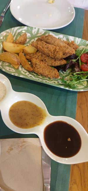 No chicken fingers at Hakuna Matata Veggie in Madrid