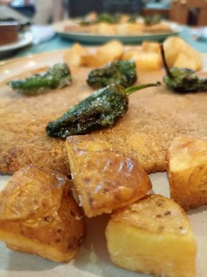 Súper ricos y jugosos. at Hakuna Matata Veggie in Madrid