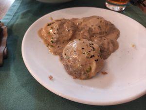 Raviolis at Hakuna Matata Veggie in Madrid