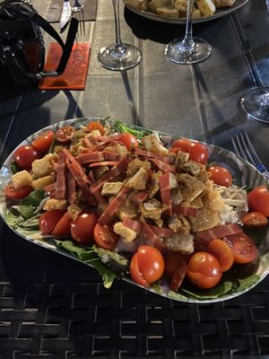 Cesar 🥗  at Hakuna Matata Veggie in Madrid