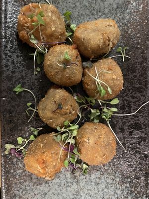 Croquetes  at Hakuna Matata Veggie in Madrid