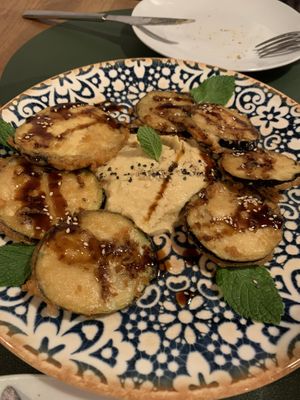 Aubergines  at Hakuna Matata Veggie in Madrid