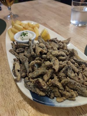 Chopitos (nuestro favorito) at Hakuna Matata Veggie in Madrid