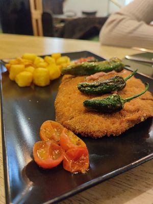 Cachopo at Hakuna Matata Veggie in Madrid