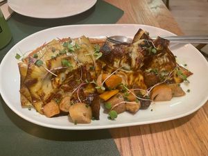 Artichoke with mushroom at Hakuna Matata Veggie in Madrid