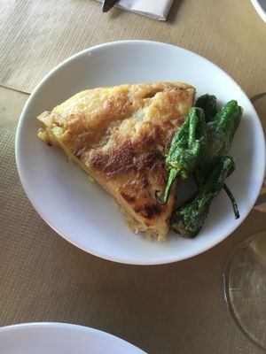 Tortillero de patatas  at Hakuna Matata Veggie in Madrid