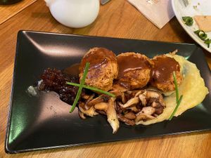 Rabo de no toro fantástico. at Hakuna Matata Veggie in Madrid