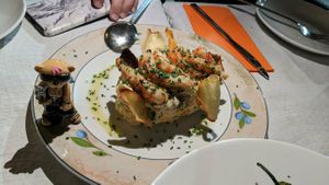Ensaladilla con gambas (veganas) at Hakuna Matata Veggie in Madrid